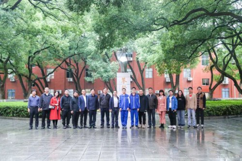 全省第一！bbin直营网数学竞赛组2名学生入选清华丘成桐领军计划！